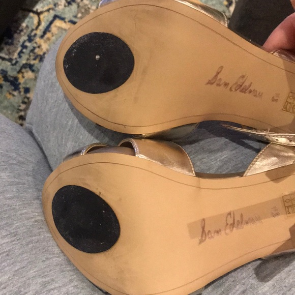 Golden heels💫 - Picture 8 of 8